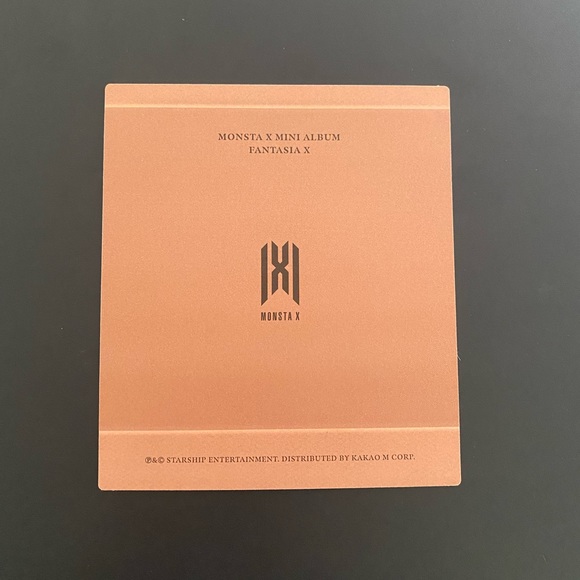 KPOP / MONSTA X / I.M POLAROID - Picture 2 of 3